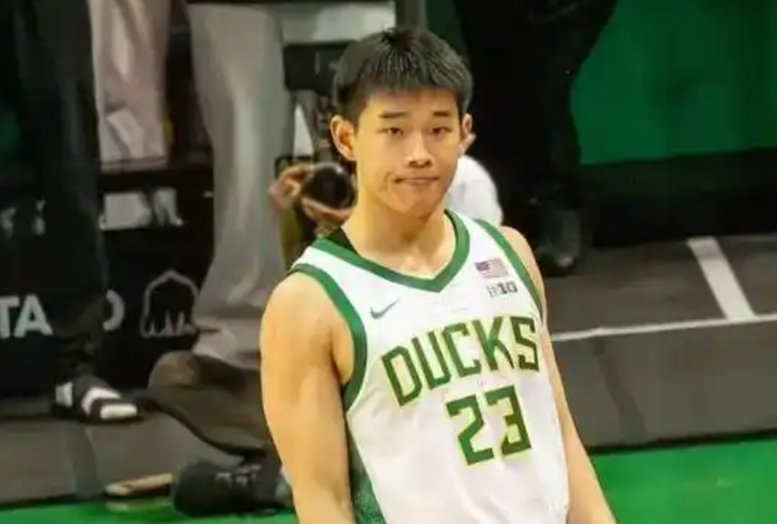 开云体育平台-机遇！俄勒冈内外双核缺席，林葳独自带队，将承担更多组织与得分|俄勒冈大学鸭子队|比赛|球队|数据|比特尔_新浪体育_新浪新闻